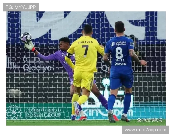 伊科内头球破门为巴黎FC扳回一城,比赛悬念再起 伊科内头球破门为巴黎FC扳回一城,比赛悬念再起